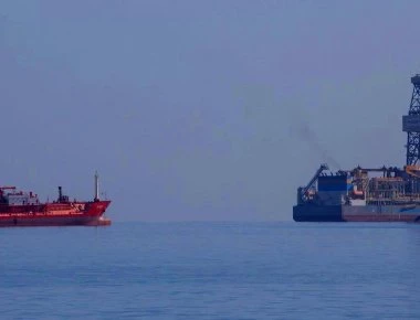 Το τουρκικό γεωτρύπανο καθ'οδόν προς την κυπριακή ΑΟΖ - H μεγάλη ώρα του Ελληνισμού: Πρέπει να το σταματήσουν! (upd)